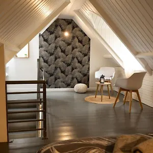 Petite Maison Situee Entre Saint-malo Et Cancale Hébergement de vacances